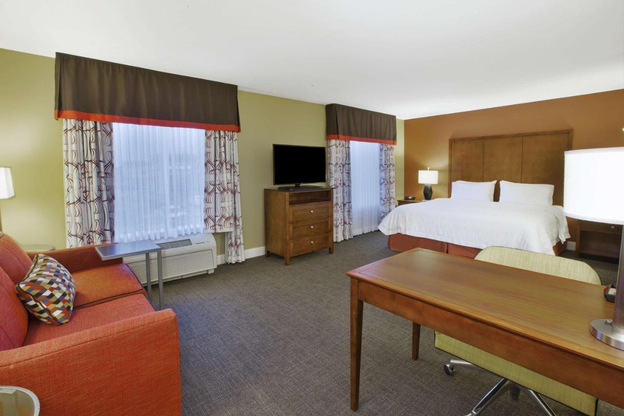 Hampton Inn & Suites Wichita-Northeast Экстерьер фото