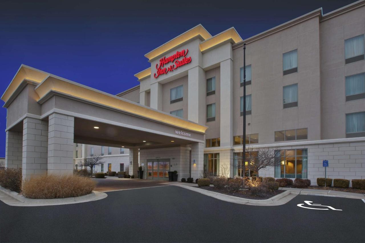 Hampton Inn & Suites Wichita-Northeast Экстерьер фото